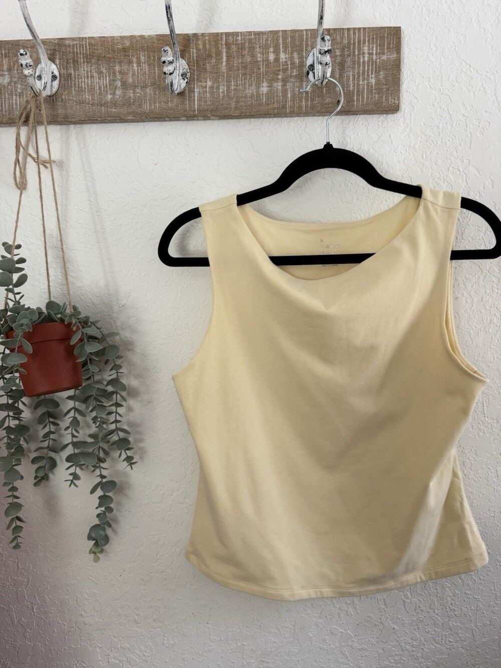 A New Day Women’s Small Cream Sleeveless Shell Tank Top Stretch Career Casual